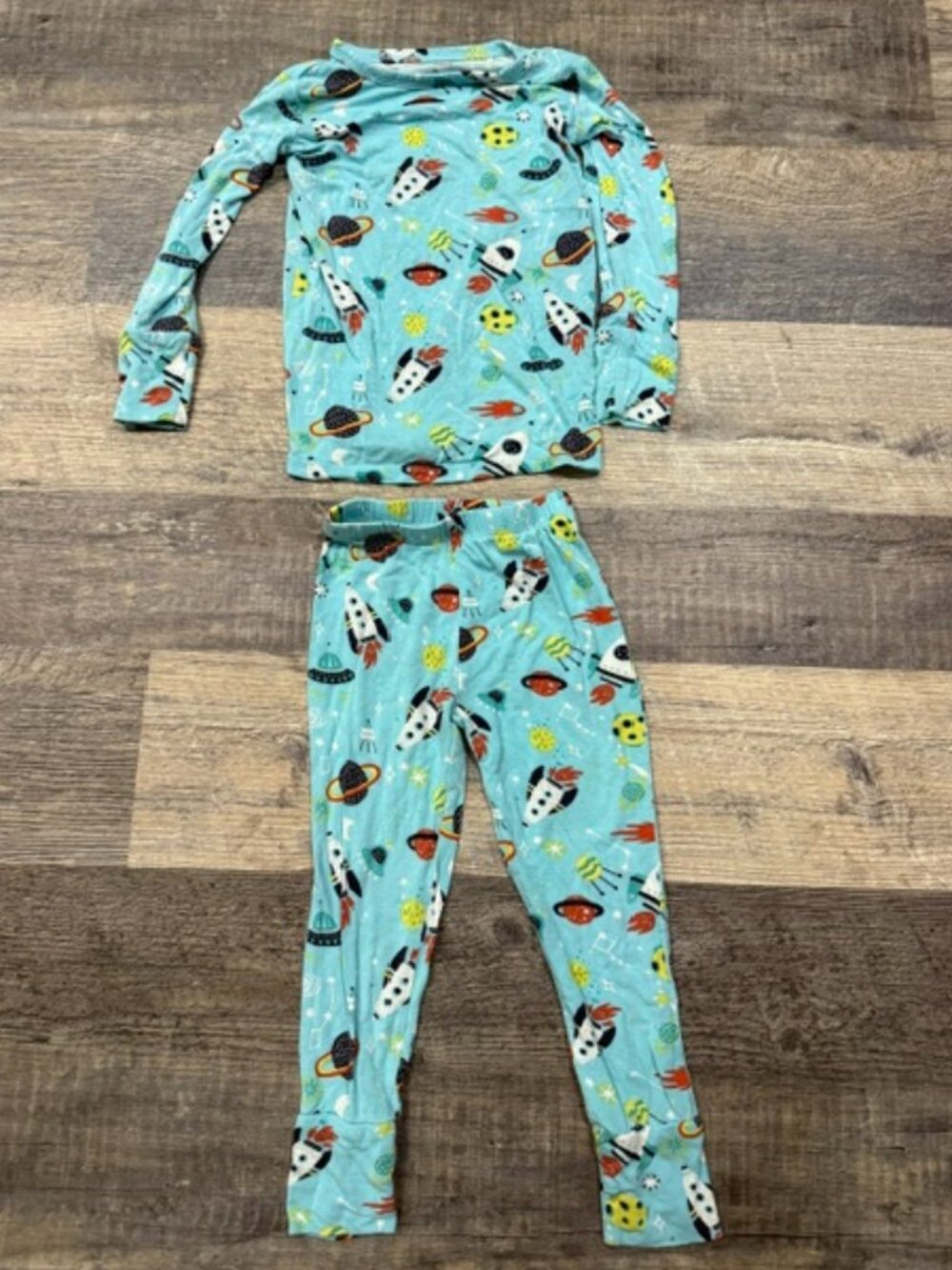 Posh Peanut 2T Pajamas Space Print